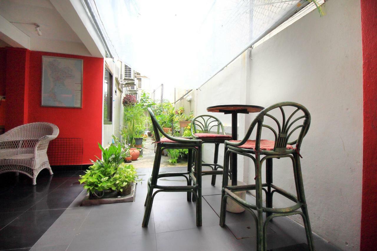 Oyo 335 Top Inn Khaosan Banguecoque Exterior foto