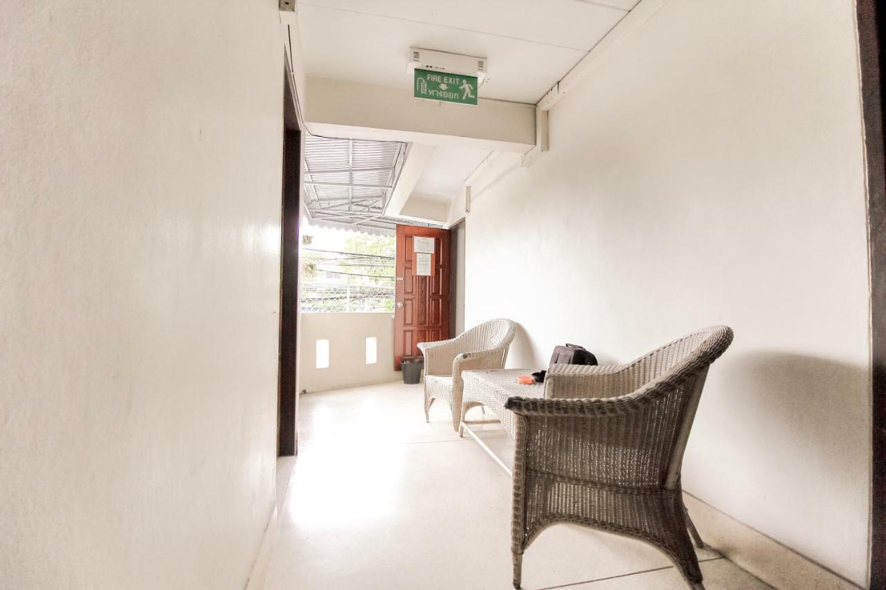 Oyo 335 Top Inn Khaosan Banguecoque Exterior foto